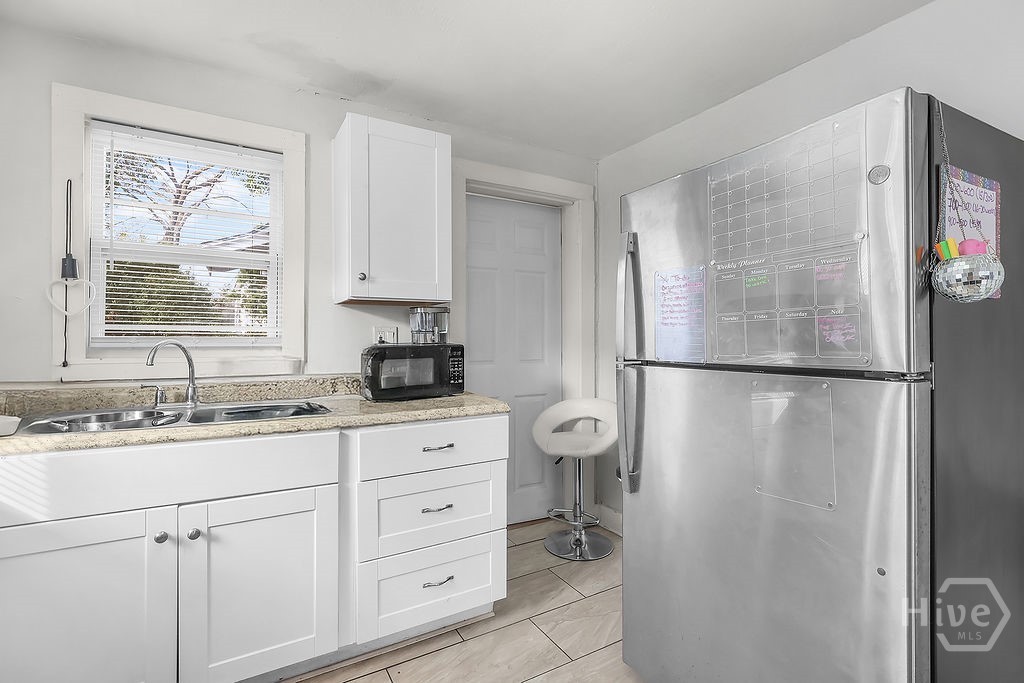 1513 Vine Street Property Photo 11