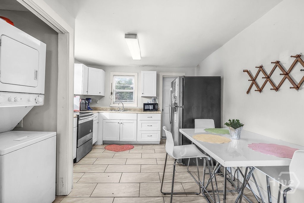 1513 Vine Street Property Photo 15
