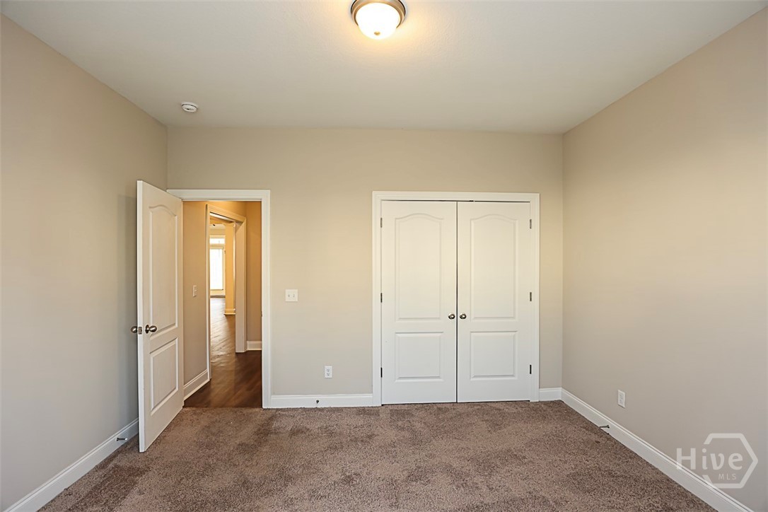 124 Annie Drive Property Photo 3