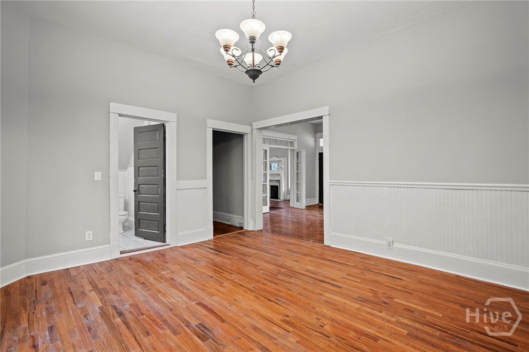 723 E Henry Street Property Photo 10
