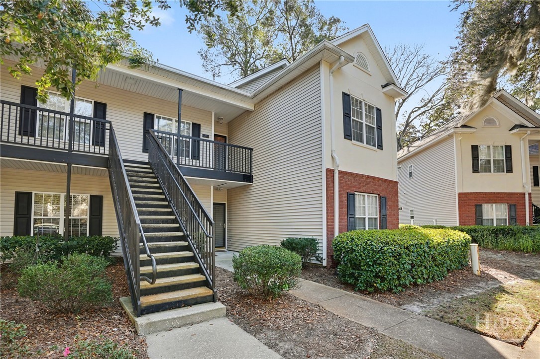 21 River Trace Court