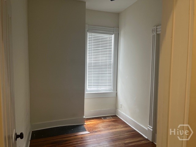 1313 Whitaker Street D Property Photo 6