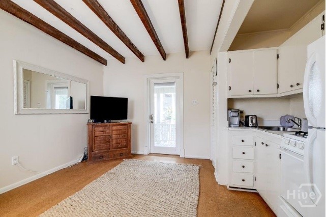 118 E Gaston Street Property Photo 65