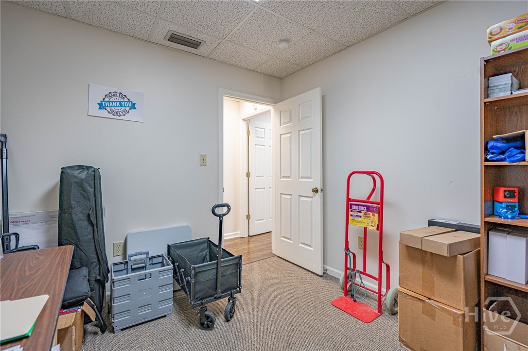 7505 Waters Avenue C14 Property Photo 17