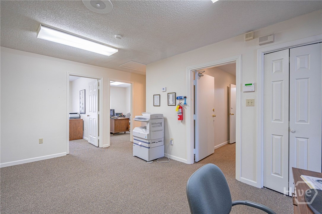 7505 Waters Avenue C14 Property Photo 28
