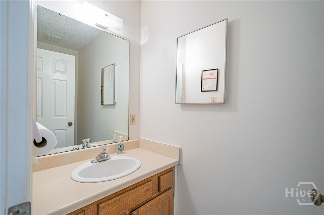 7505 Waters Avenue C14 Property Photo 31