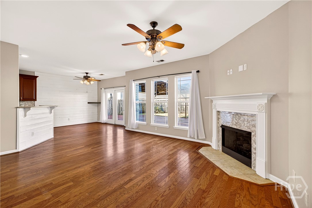 120 Pine View Crossing Property Photo 8