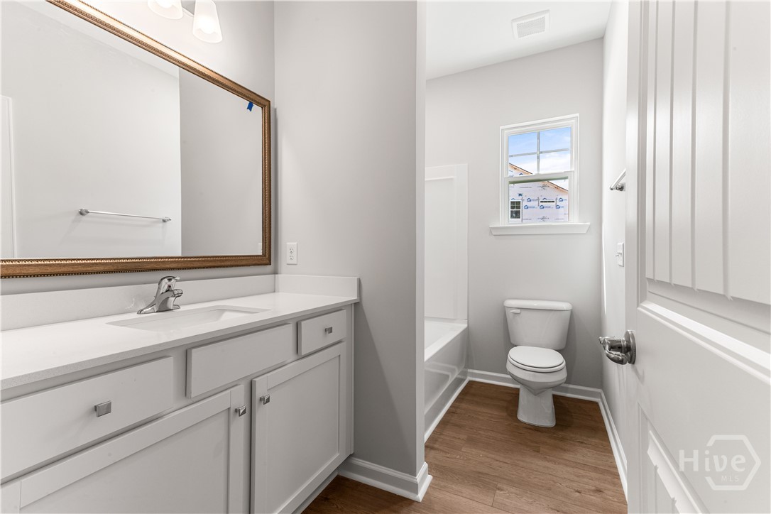 200 Brookline Drive Property Photo 5