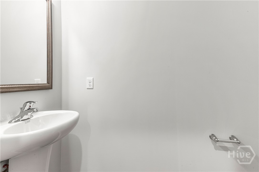 200 Brookline Drive Property Photo 25