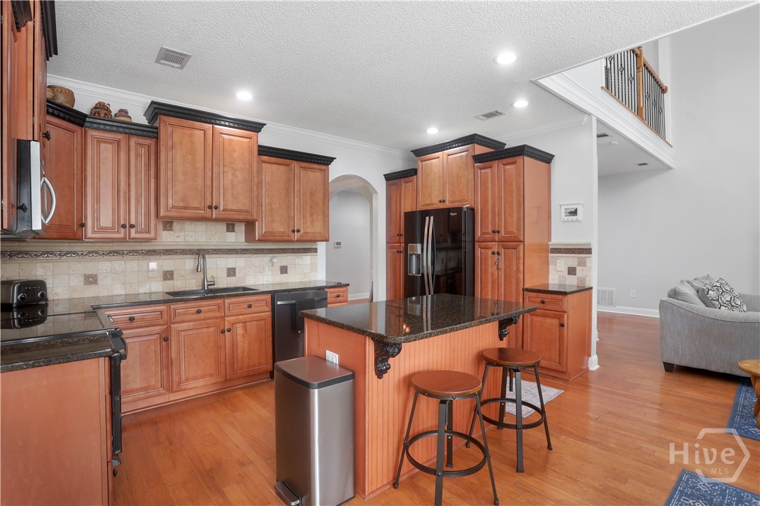 142 Cambridge Drive Property Photo 15