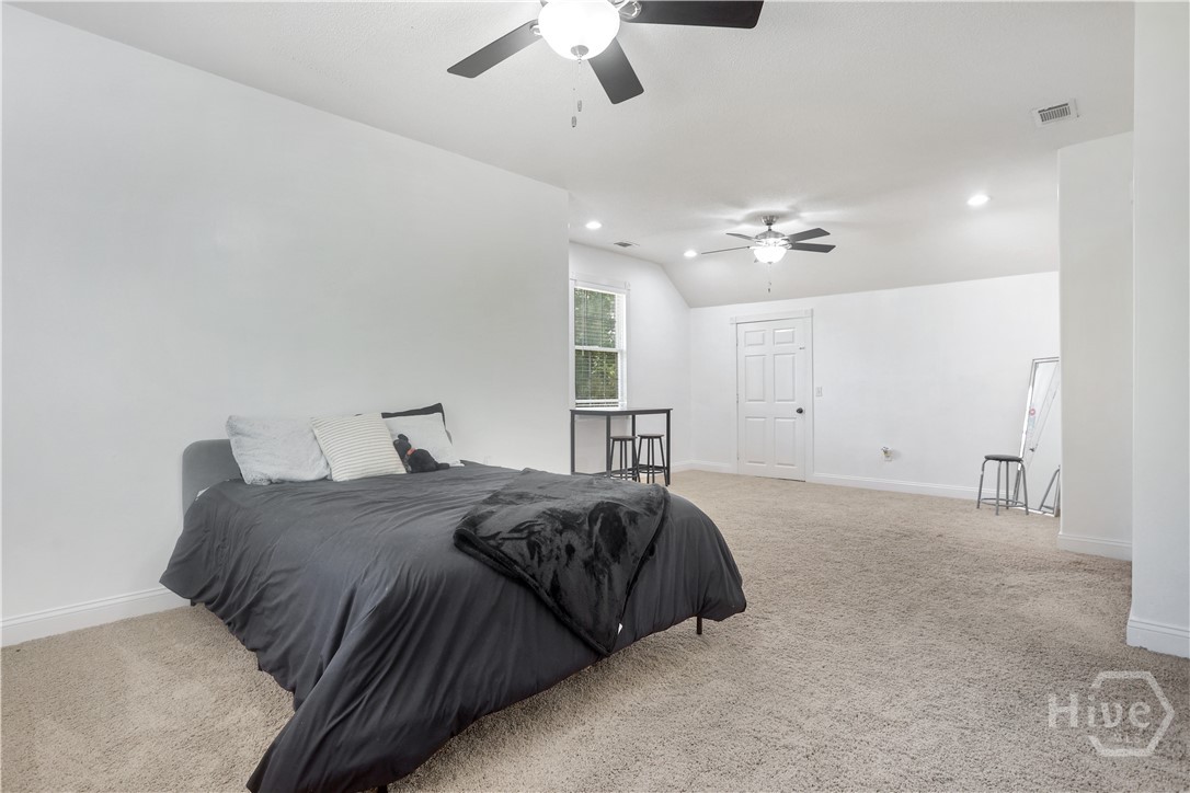 142 Cambridge Drive Property Photo 29