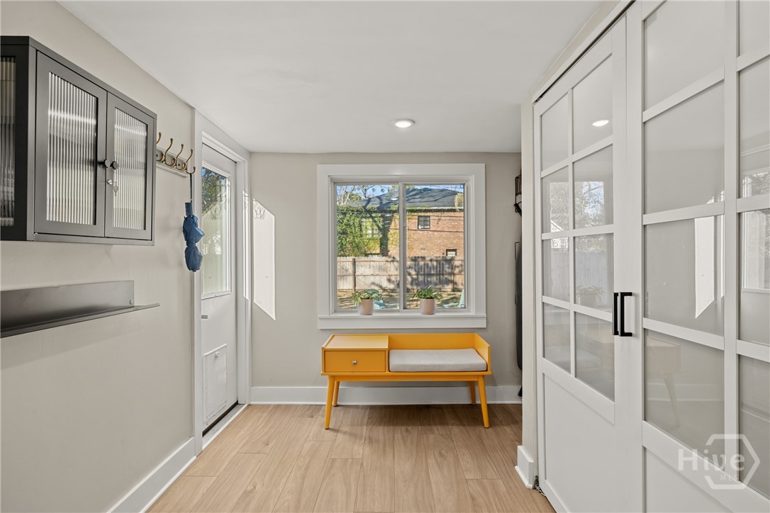 406 E 57th Street Property Photo 8