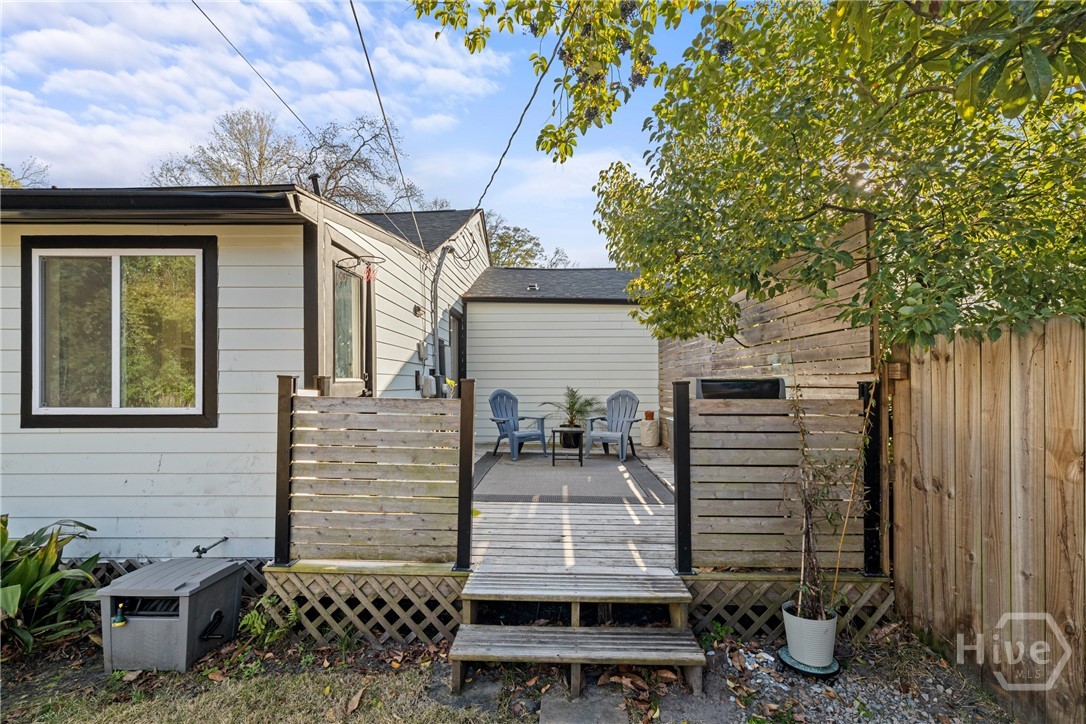 406 E 57th Street Property Photo 17