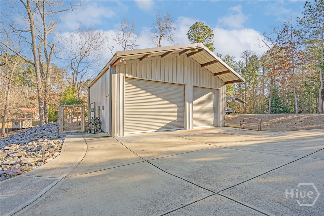 1012 Choctaw Drive Property Photo 6
