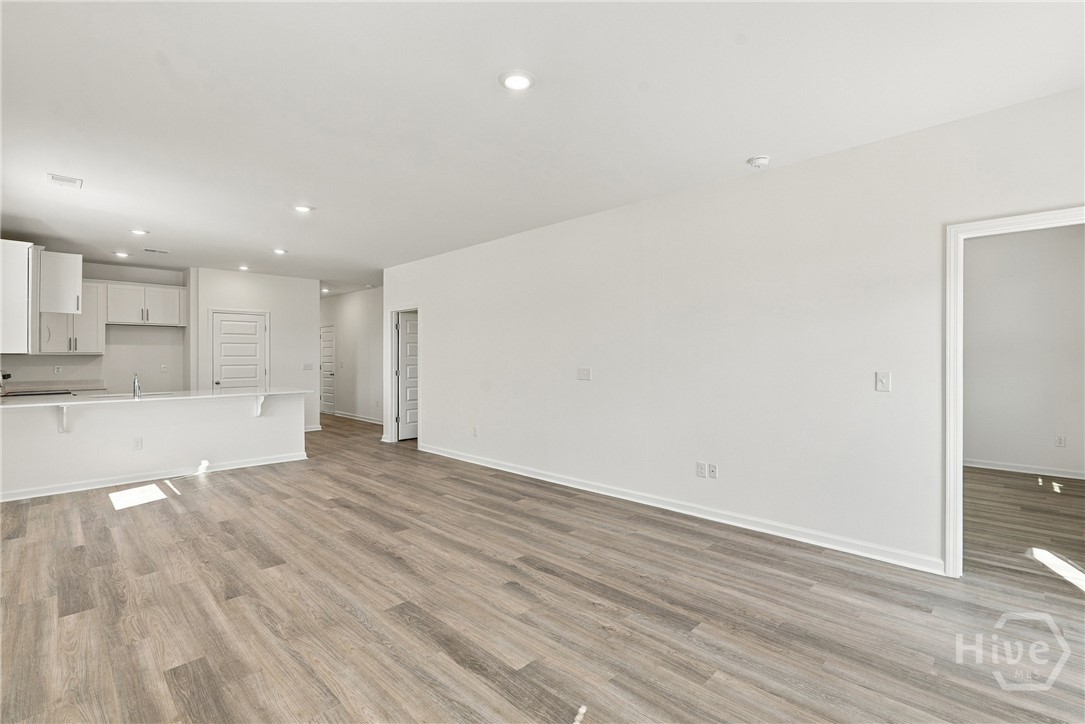 1060 Lakes Boulevard Property Photo 5