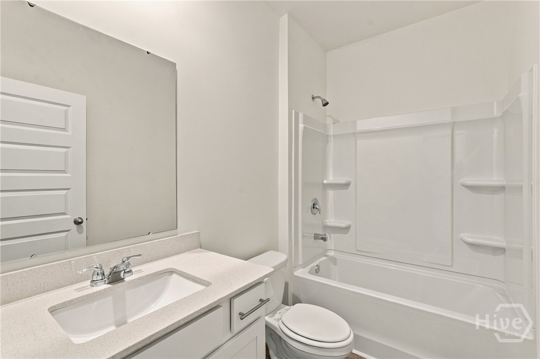 1060 Lakes Boulevard Property Photo 16