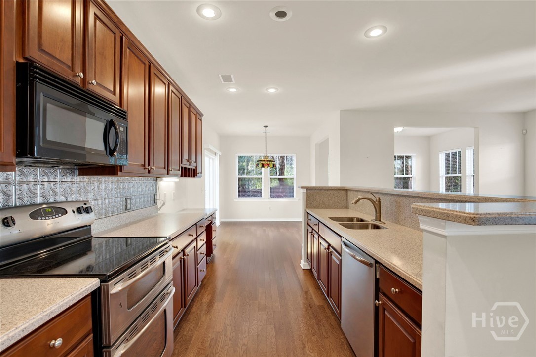 143 Regency Circle Property Photo 10