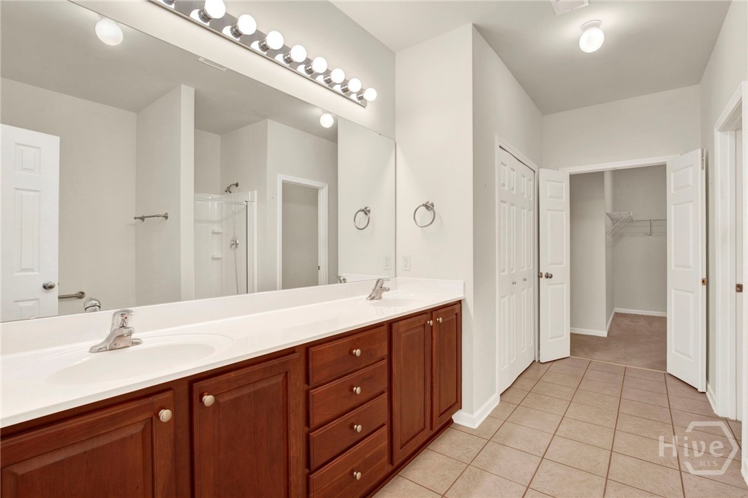 143 Regency Circle Property Photo 17