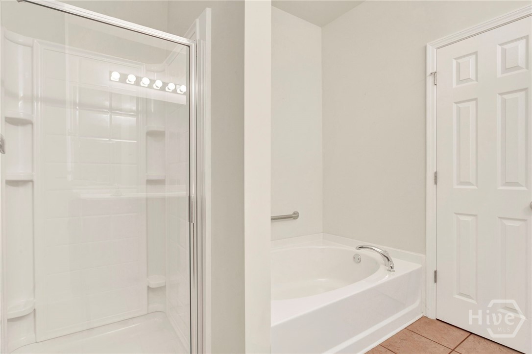 143 Regency Circle Property Photo 18