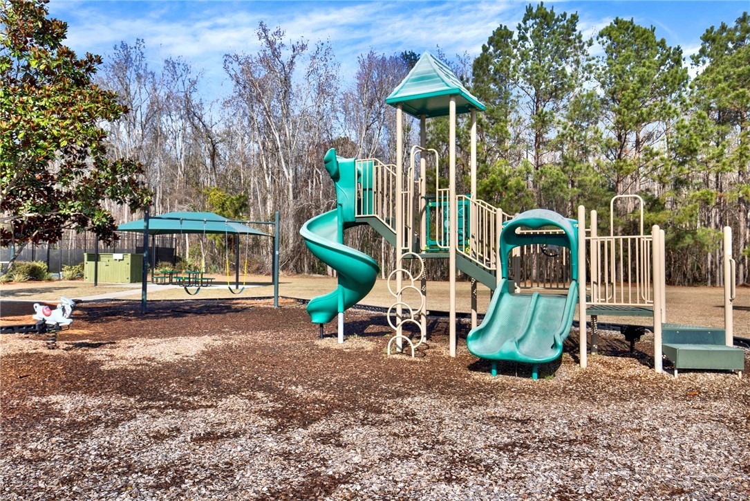 143 Regency Circle Property Photo 36