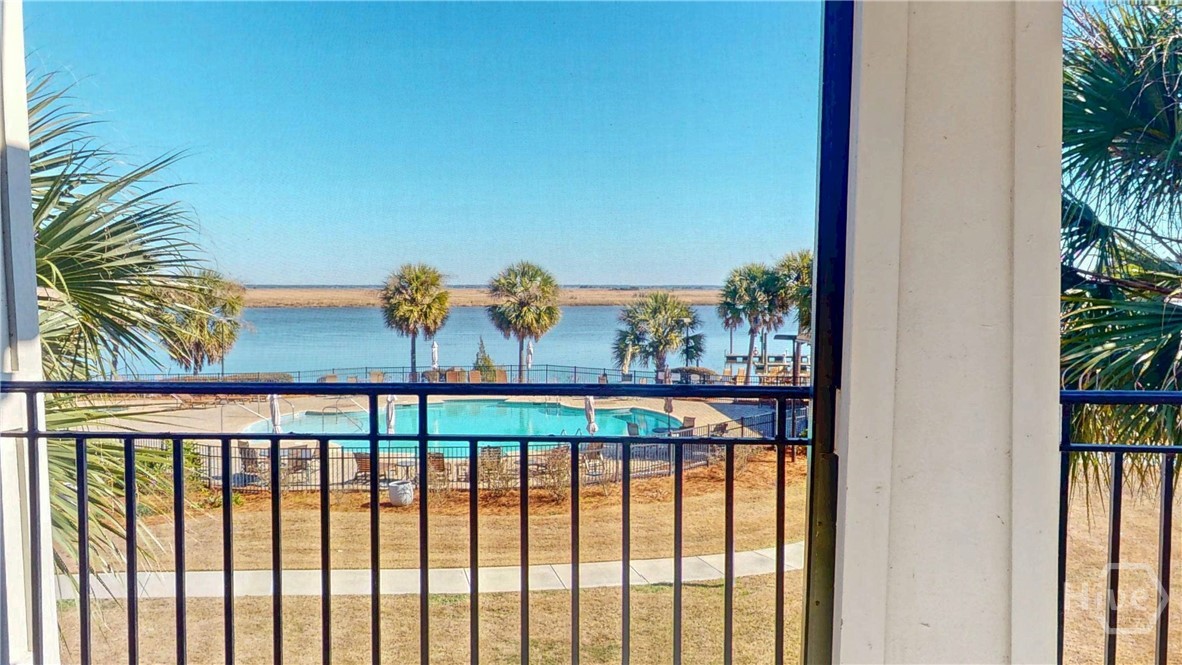 2805 River Oaks Drive Property Photo 2