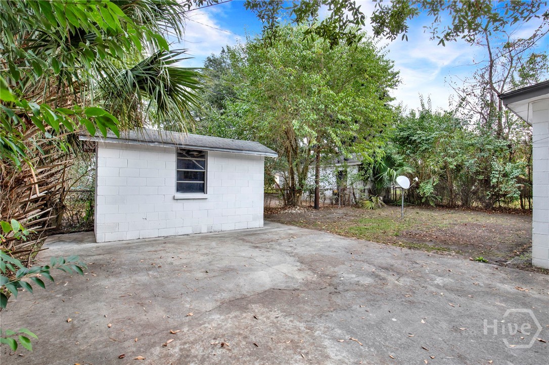 1118 W 49th Street Property Photo 37