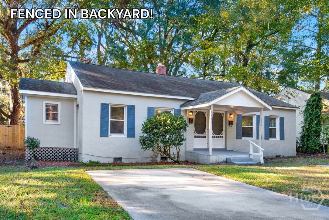 1311 E 55th Street Property Photo 2