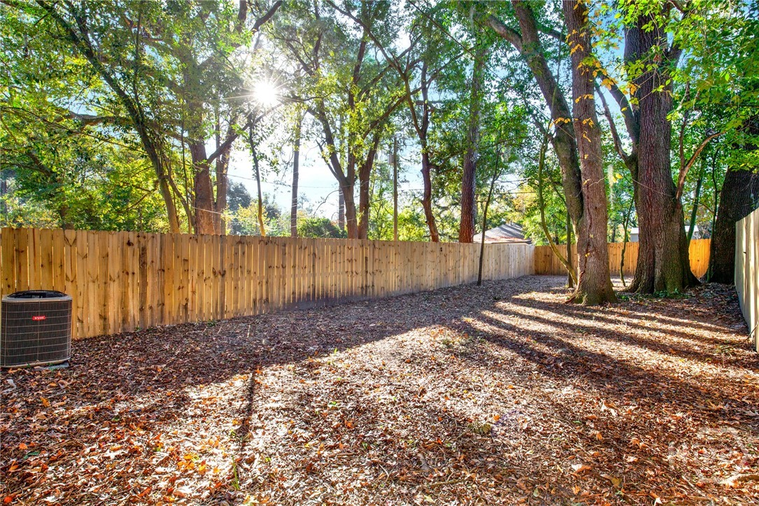 1311 E 55th Street Property Photo 21
