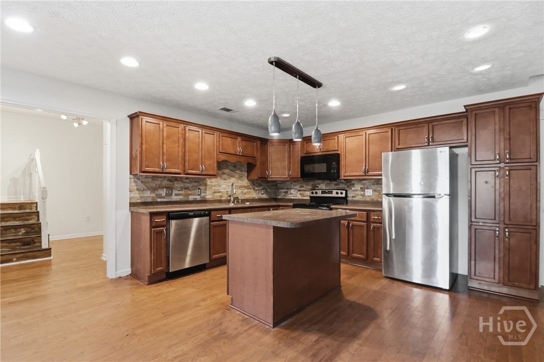 375 Pine Needle Drive Property Photo 17