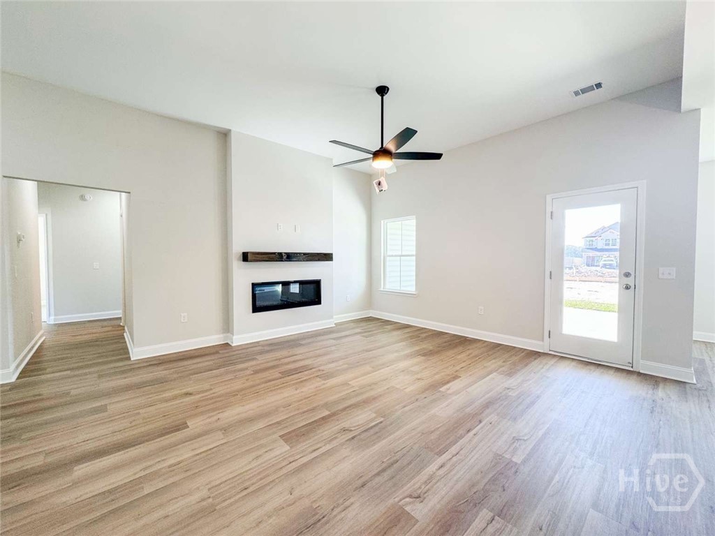 189 Providence Loop Property Photo 4