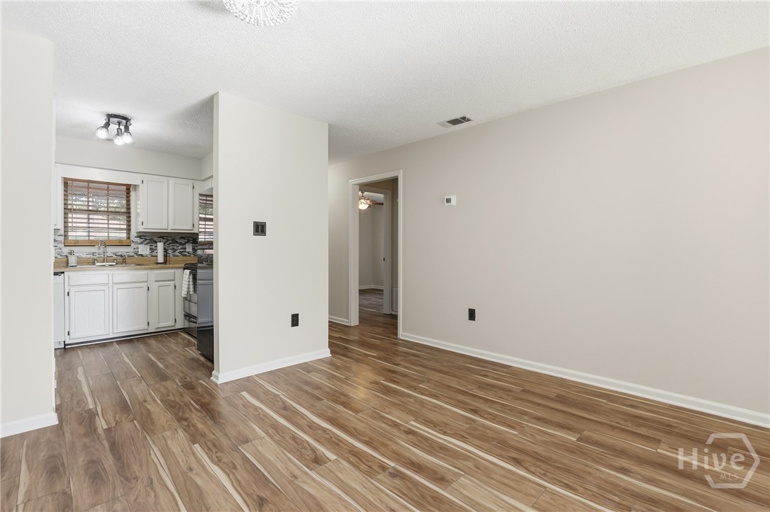 62 Colony Park Drive Property Photo 6