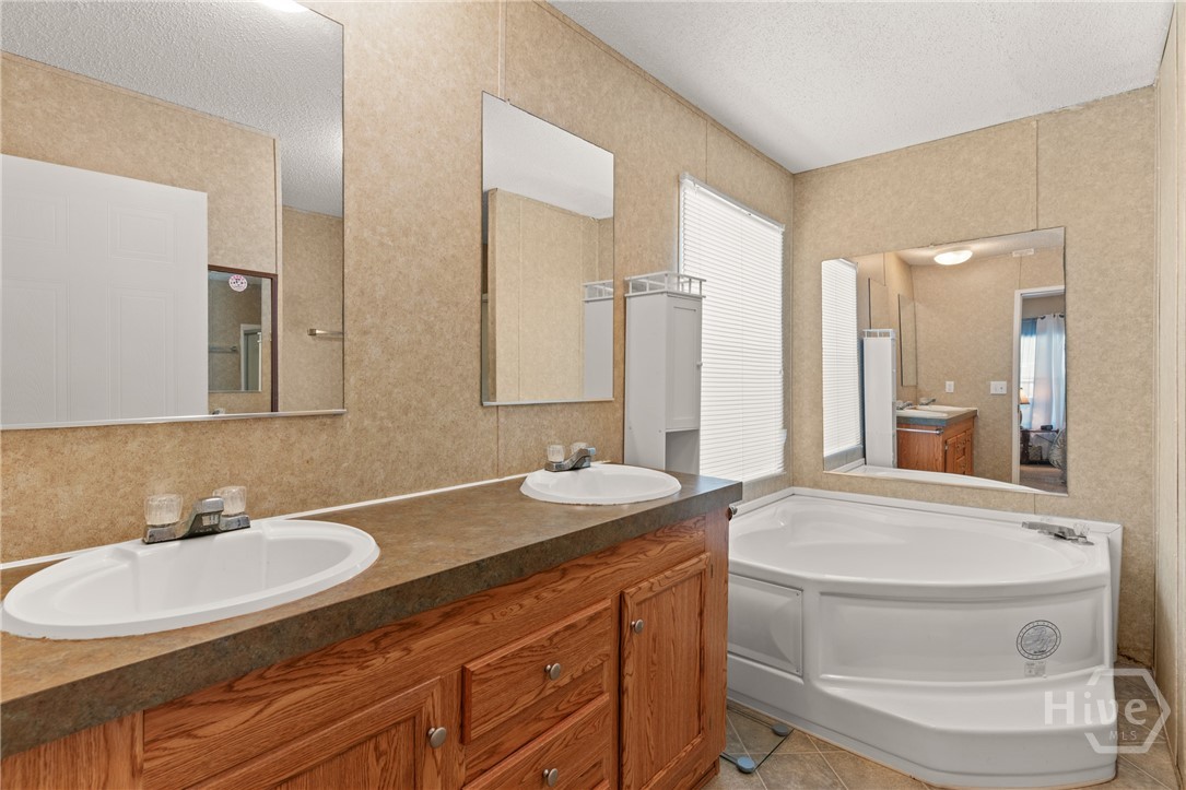 1065 Fiddler Trace Ne Property Photo 18