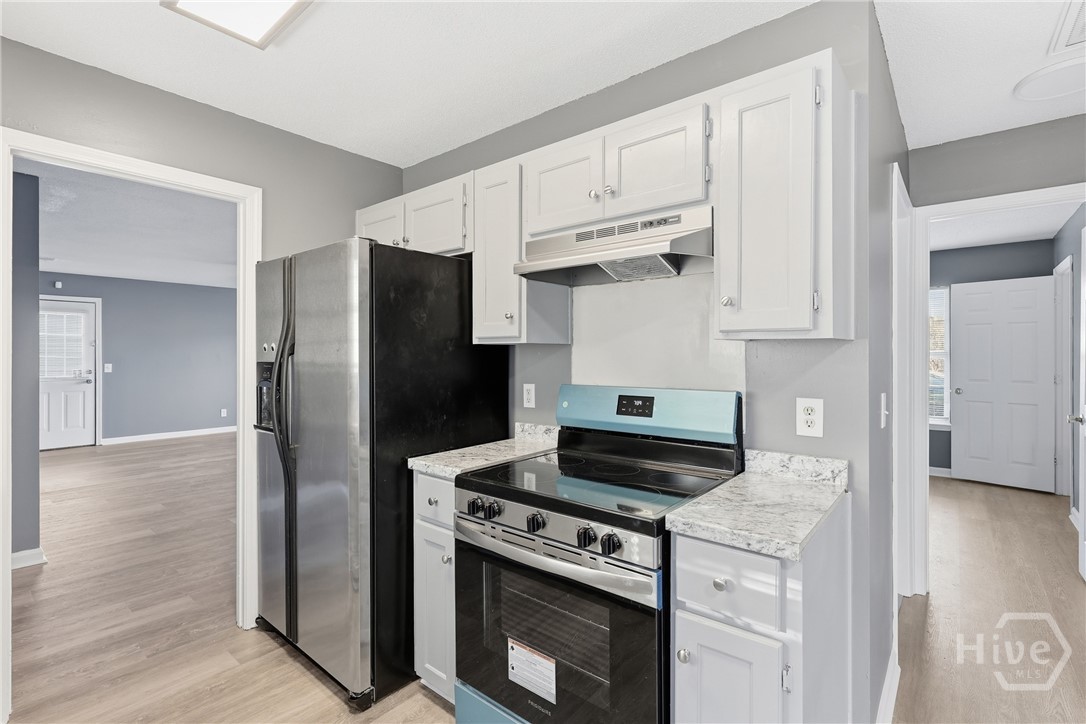 15 Parish Way Property Photo 11