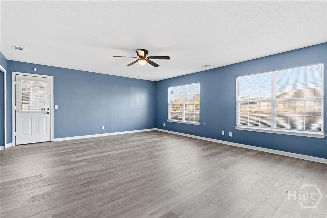 15 Parish Way Property Photo 14