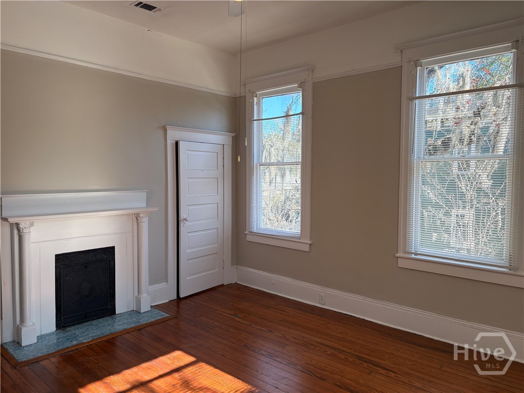 836 E Henry Street C Property Photo 14