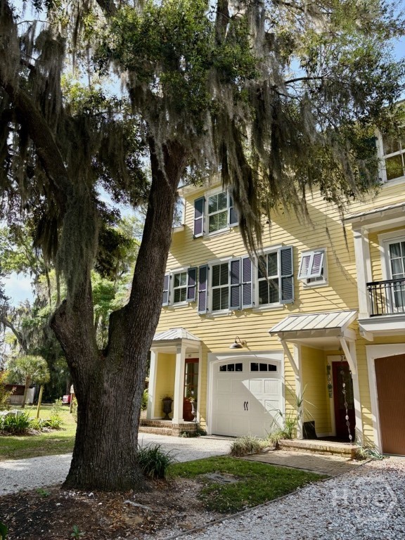 247 Oyster Point Drive Property Photo 1