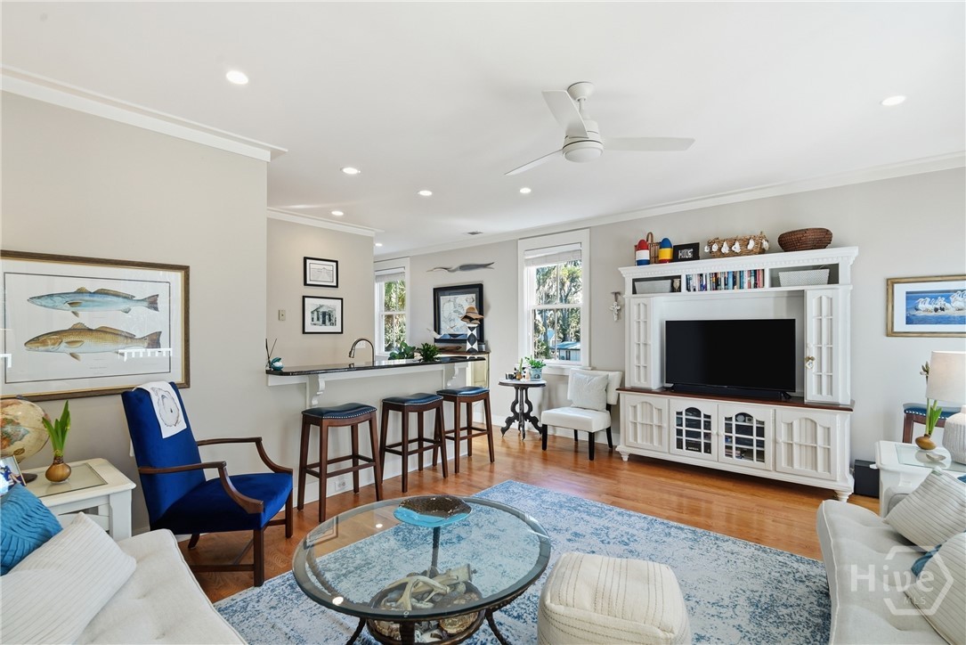 247 Oyster Point Drive Property Photo 8