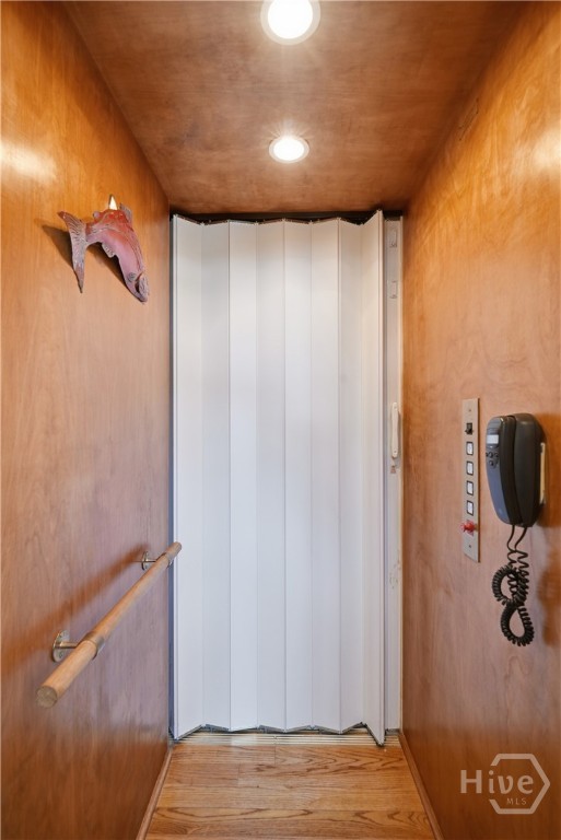 247 Oyster Point Drive Property Photo 11