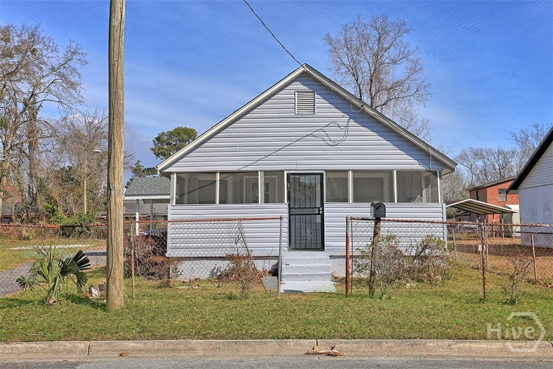2114 Weldon Street Property Photo 1