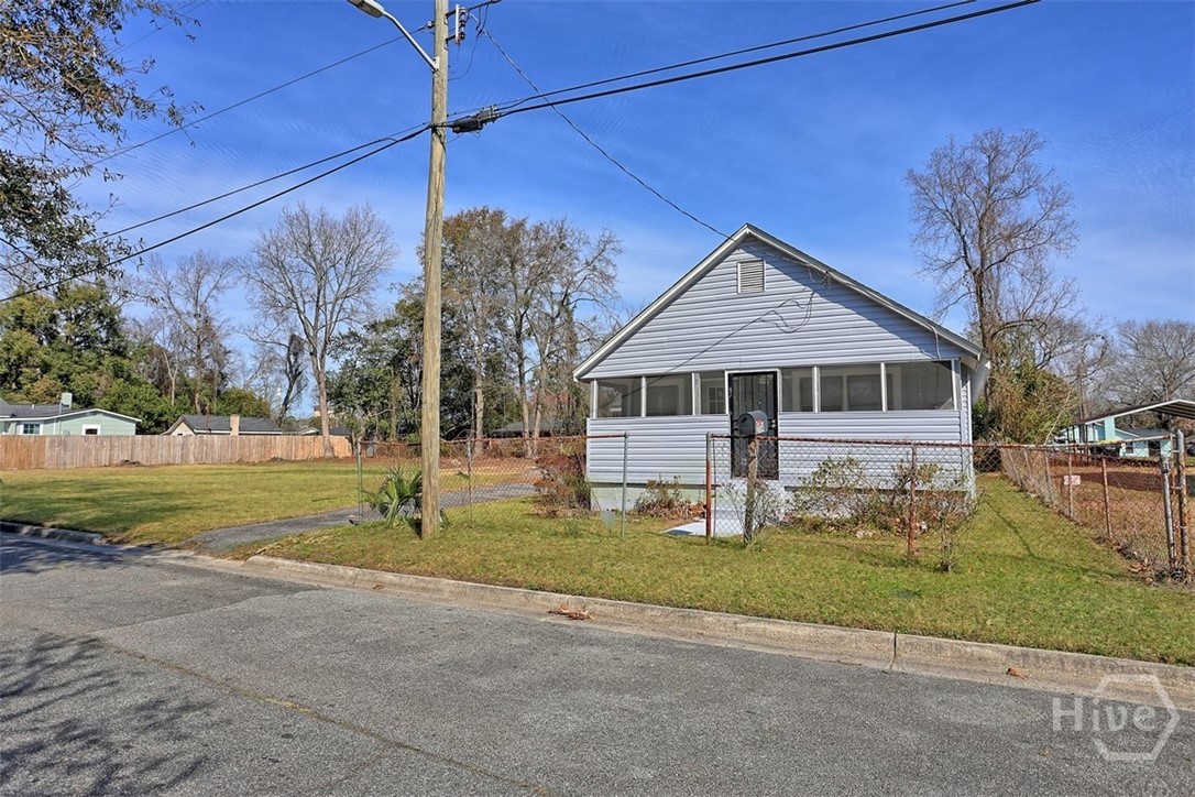 2114 Weldon Street Property Photo 2