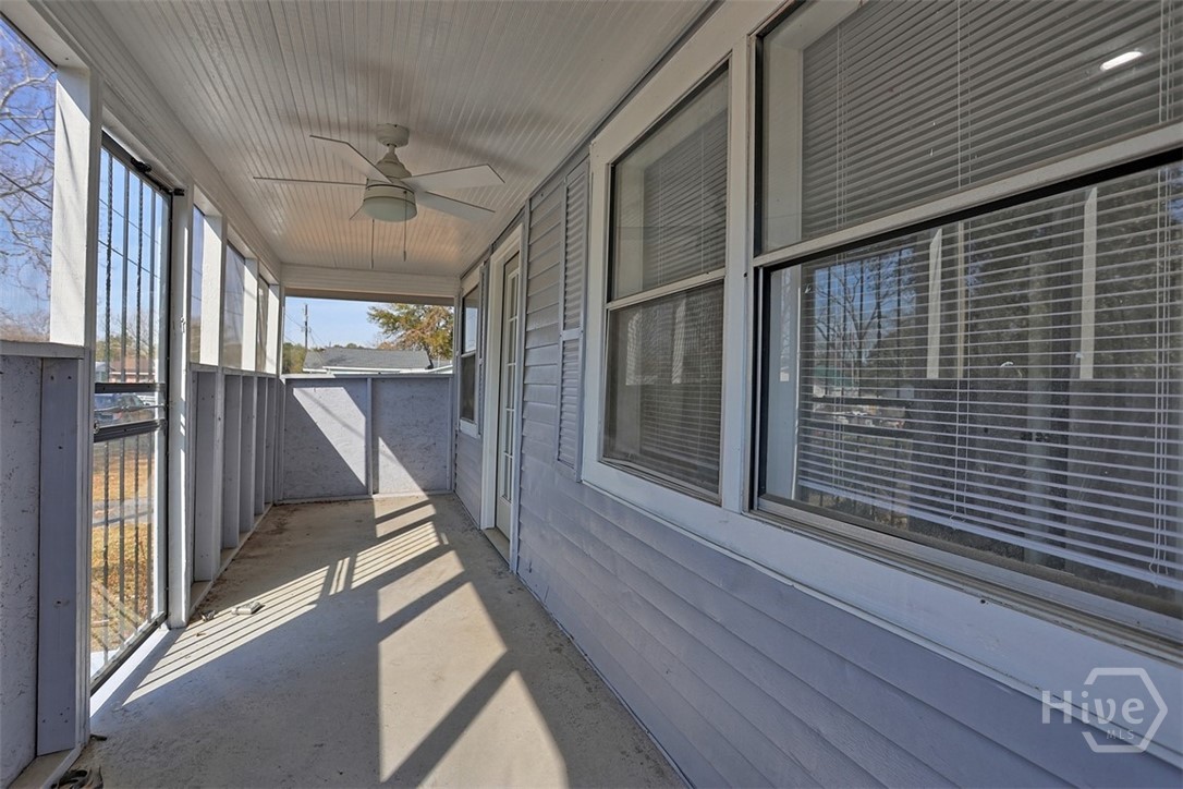 2114 Weldon Street Property Photo 6