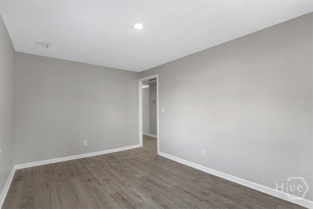 2114 Weldon Street Property Photo 9