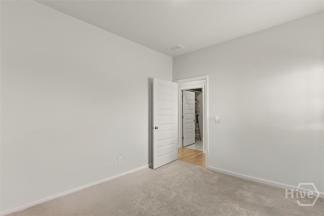 126 Holloway Hill Property Photo 27
