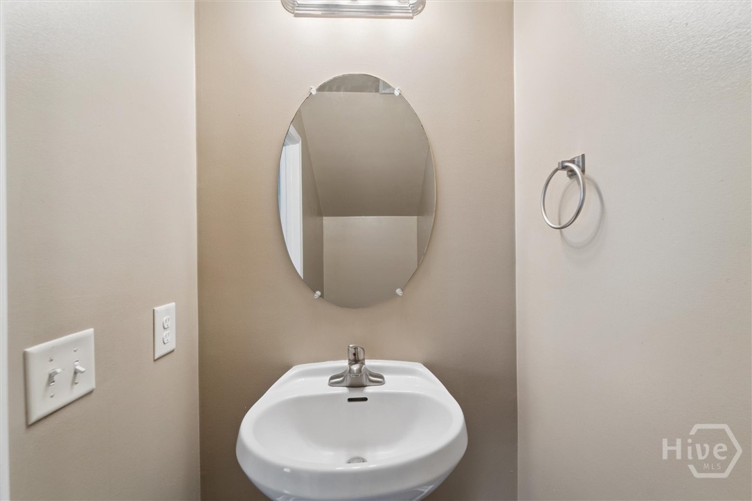 1 Fiore Drive Property Photo 41
