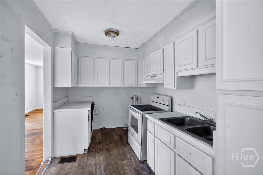 2308 New York Avenue Property Photo 6