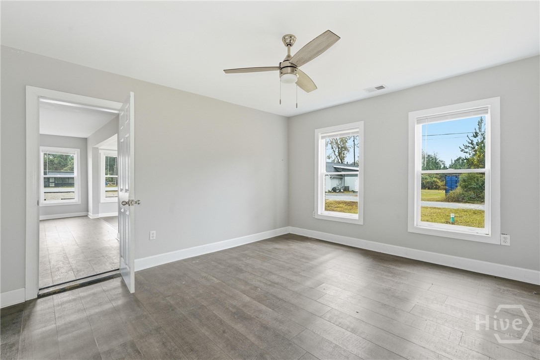 4 Nw Third Street Property Photo 25
