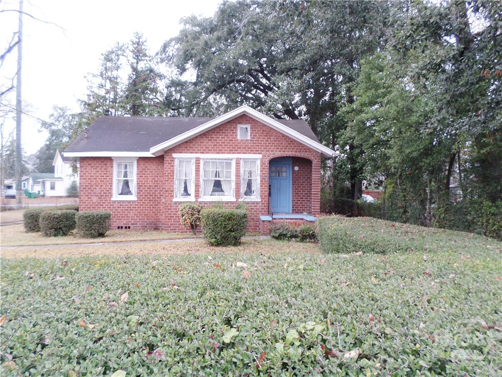 153 Main Street Property Photo 2