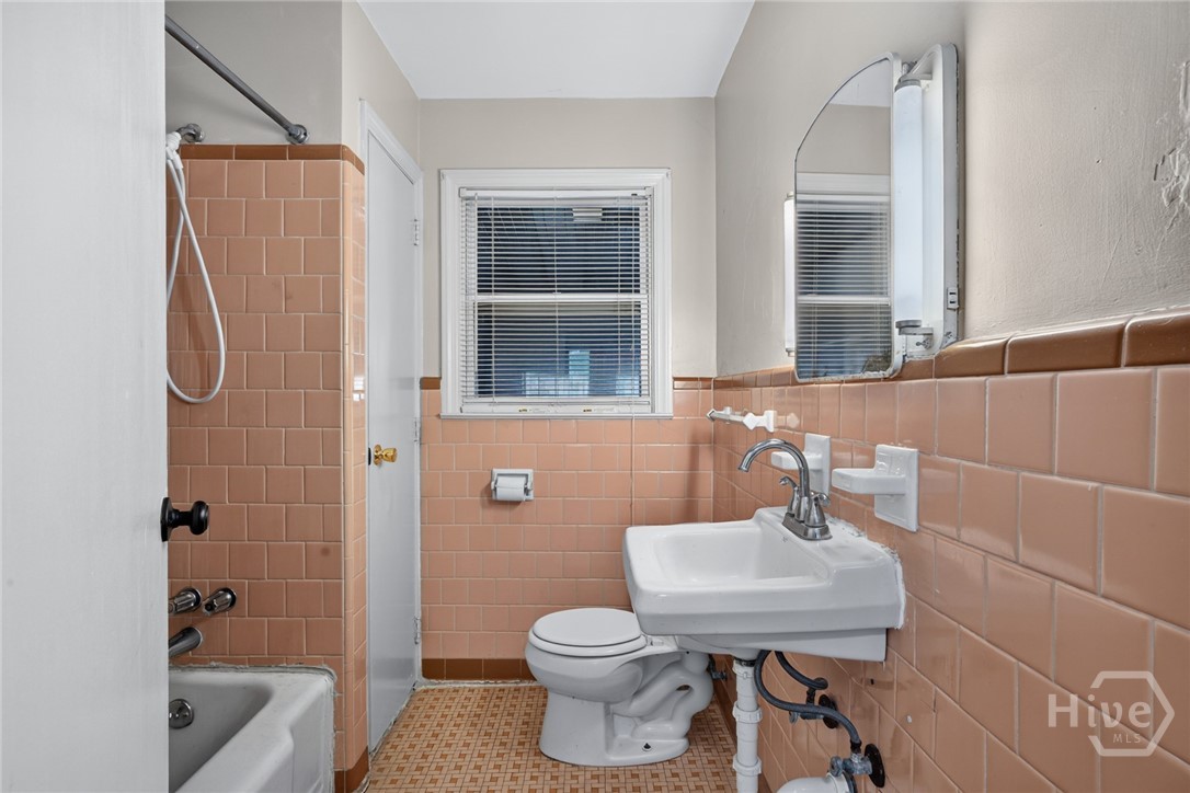 116 E 66th Street Property Photo 18