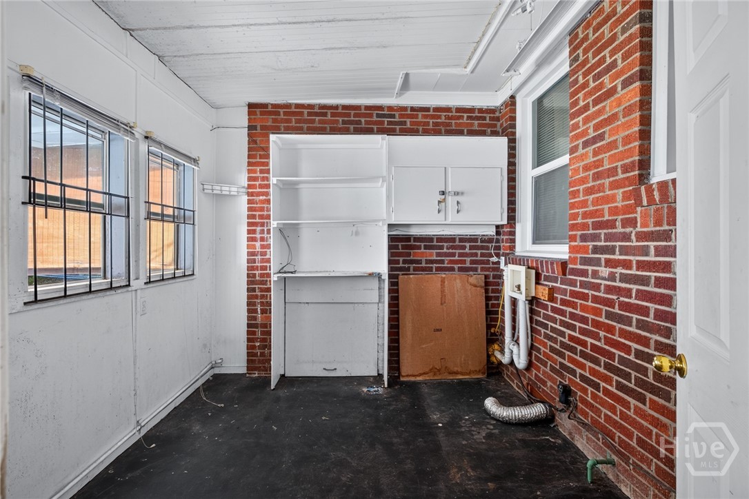 116 E 66th Street Property Photo 25