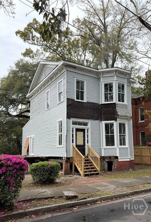 217 E 38th Street